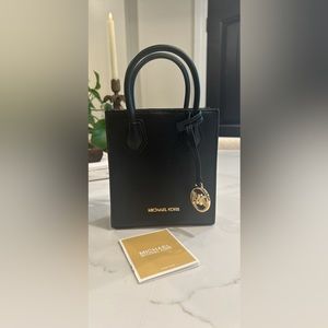 Michael Kors Handbag — Black